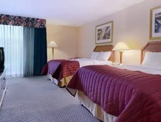 Garnet Inn & Suites Orlando