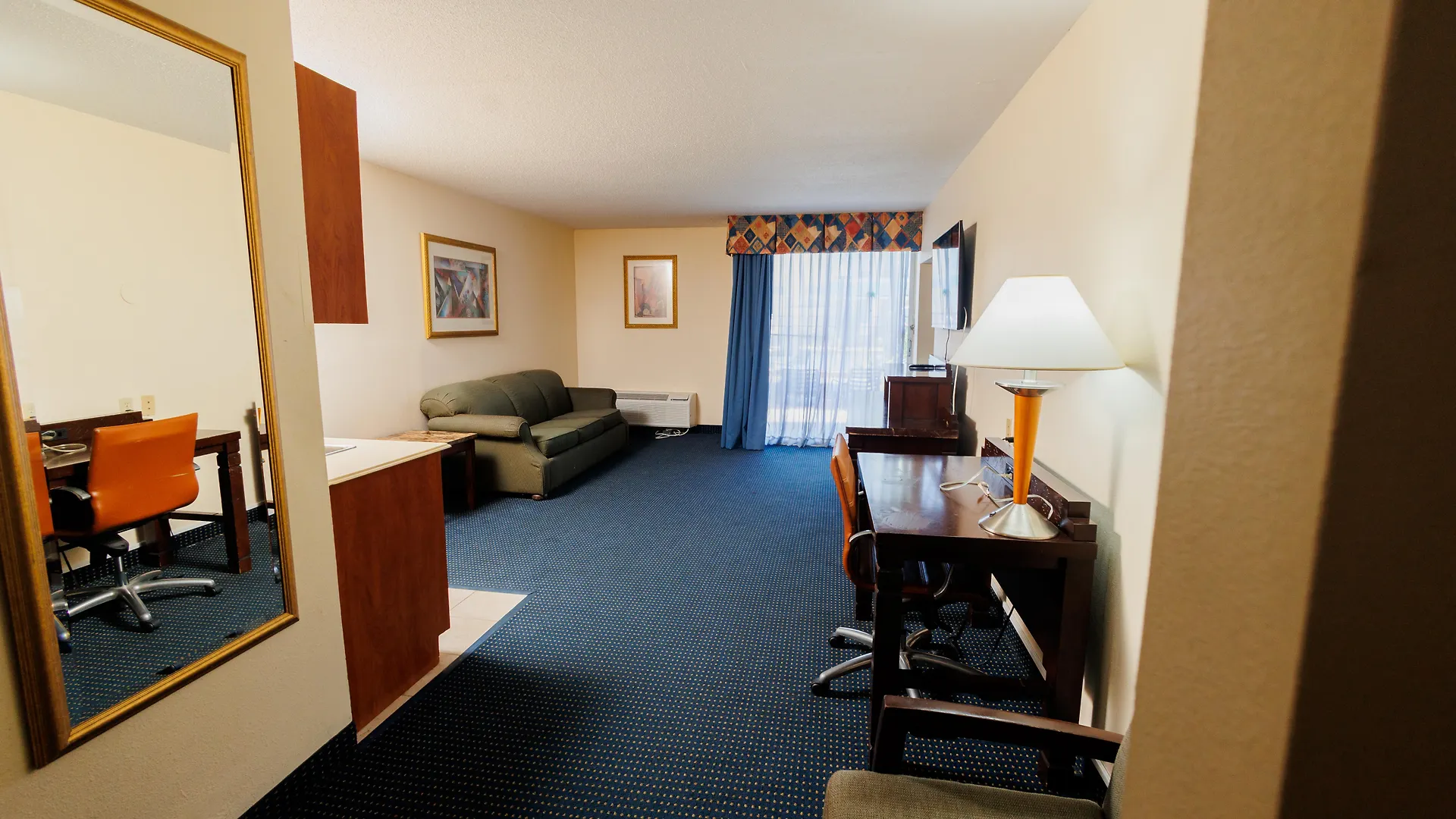Garnet Inn & Suites Orlando 3*,  United States