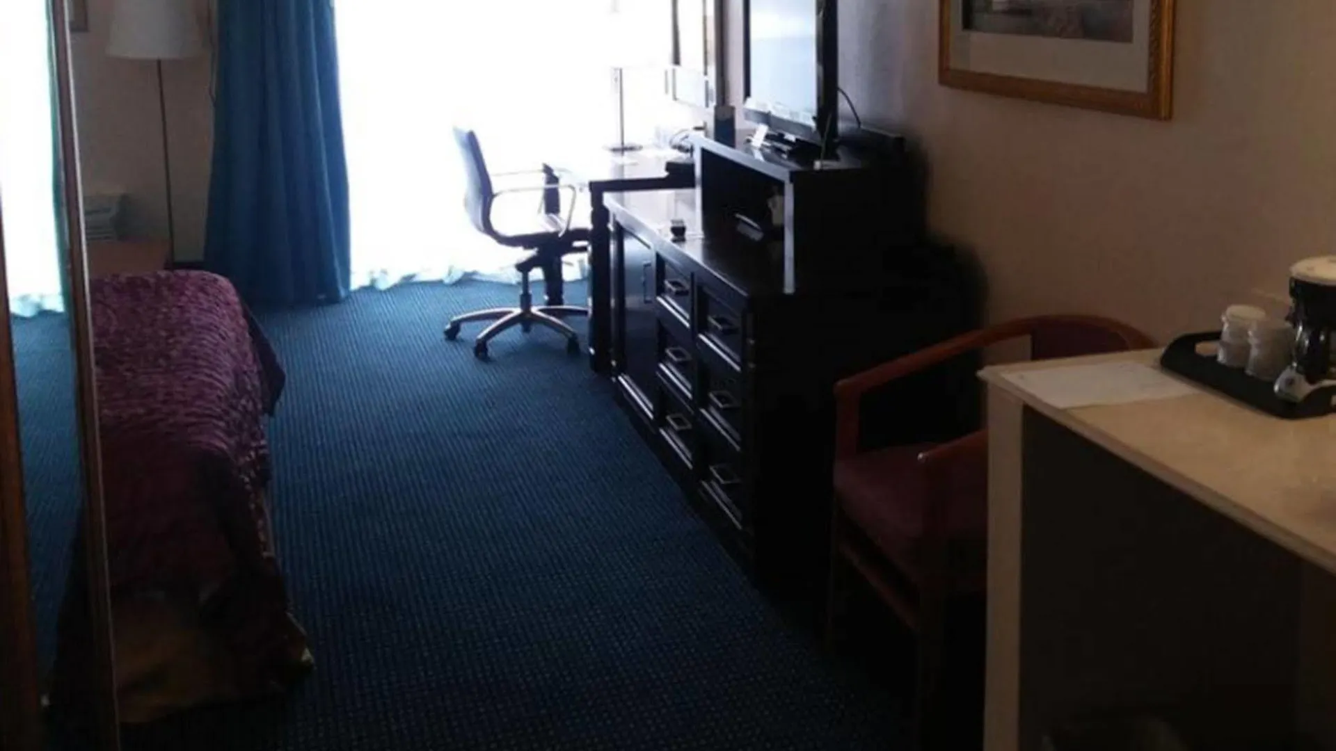 Garnet Inn & Suites Orlando Hotel