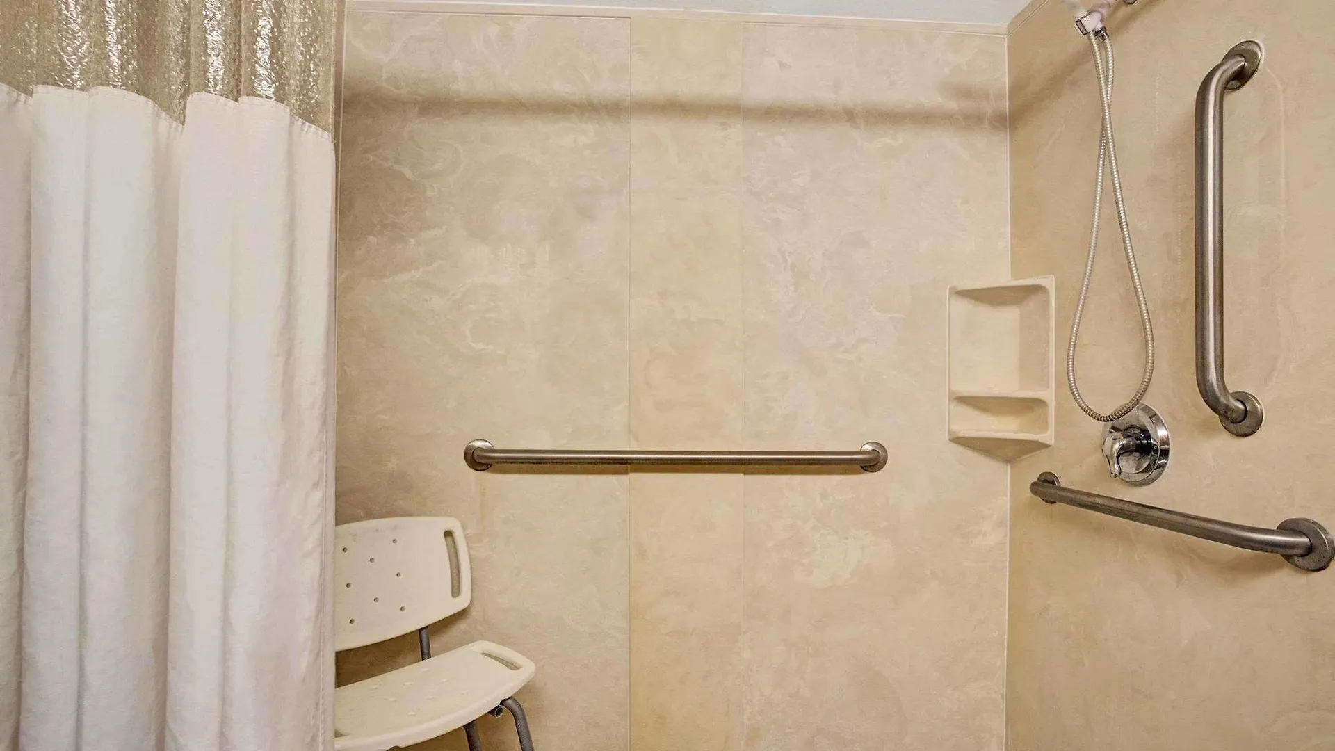 *** Hotel Garnet Inn & Suites Orlando United States